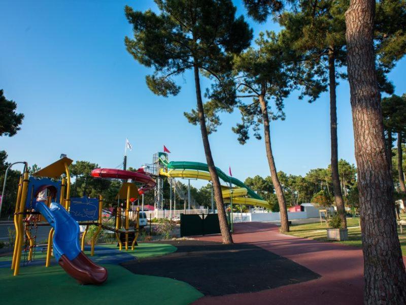 Camping Officiel Siblu Bonne Anse Plage ลาปัลมีร์ ภายนอก รูปภาพ
