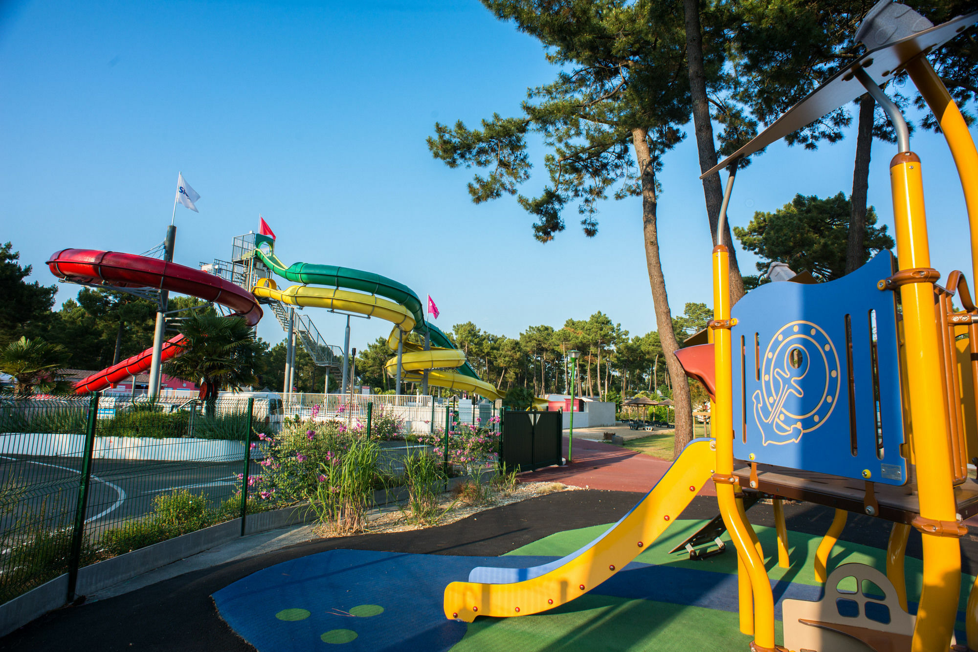 Camping Officiel Siblu Bonne Anse Plage ลาปัลมีร์ ภายนอก รูปภาพ